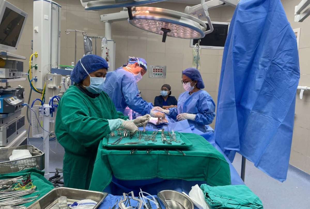 Conozca más sobre los trasplantes que se realizaron en el HCAM, de Quito. 