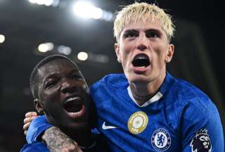 Golazo de Mois&eacute;s Caicedo: Chelsea empata 2&ndash;2 con Brentford sobre la hora