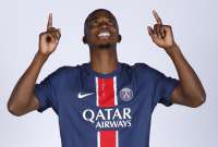 El defensa central William Pacho ya fue presentado oficialmente en el PSG&nbsp;