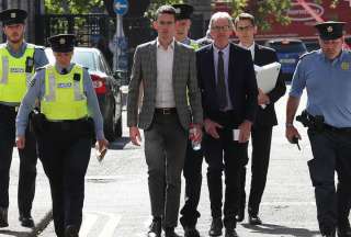 Encarcelan a profesor de Irlanda por negarse a decir &acute;Elle&acute;