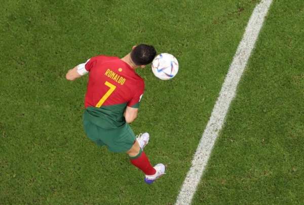 La FIFA le quit&oacute; un gol a Cristiano Ronaldo en el duelo contra Uruguay