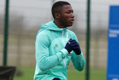Mois&eacute;s Caicedo se queda en el Brighton