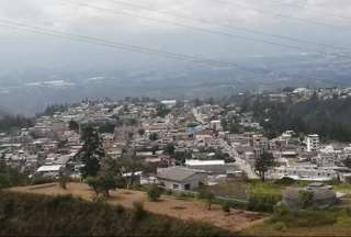 Quito: Encuentran cad&aacute;ver en recolector de basura de Z&aacute;mbiza