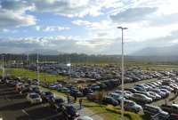 En el Aeropuerto Internacional Mariscal Sucre, de Quito, hay dos opciones para parquear el carro por horas o todo el día.