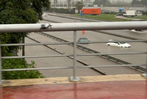 Barcelona tambi&eacute;n sufri&oacute; por la tormenta