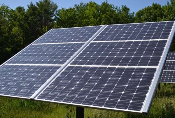 BanEcuador mejorar&aacute; la tasa de inter&eacute;s para peque&ntilde;as empresas que adquieran fuentes de energ&iacute;a renovables.