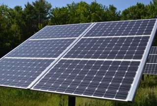 BanEcuador abre l&iacute;nea de cr&eacute;dito para autogeneradores de energ&iacute;a