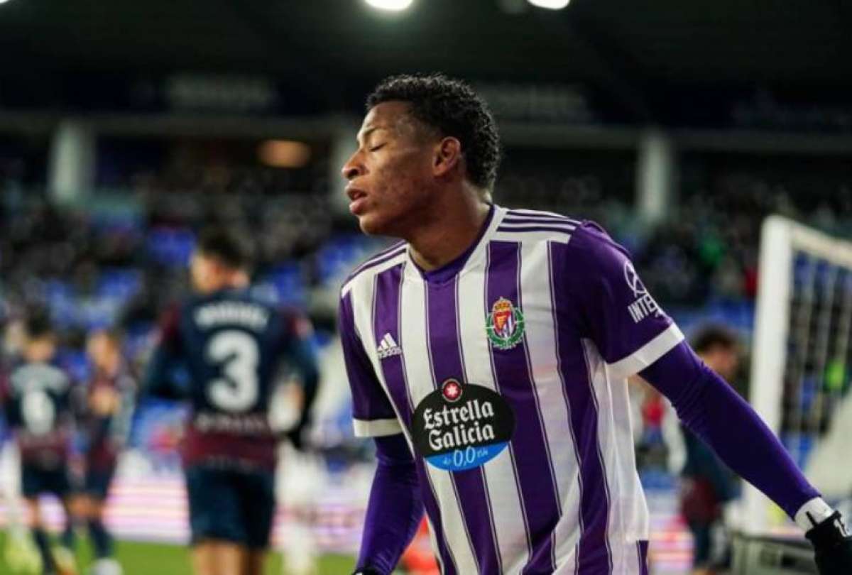 Malestar en el Valladolid por la lesión de Gonzalo Plata