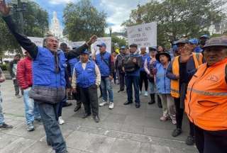 Aplicaci&oacute;n de Zona Azul no funciona a&uacute;n; trabajadores piden que se elimine