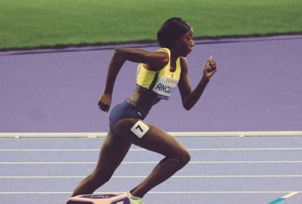 La ecuatoriana Lizanshela Angulo clasific&oacute; a la final de los 400 metros femeninos.