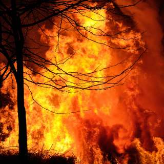 M&aacute;s de 30.000 evacuados por violentos incendios en Colorado