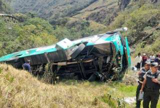 Chimborazo: Bus volcado deja un fallecido y nueve heridos&nbsp;