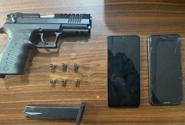 Polic&iacute;a detuvo a dos presuntos asaltantes en Machala