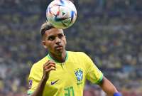 El volante Rodrygo estar&aacute; entre los titulares de Brasil frente a Camer&uacute;n. 