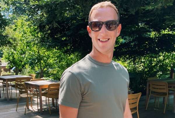 Zuckerberg anuncia m&aacute;s cambios en Facebook e Instagram