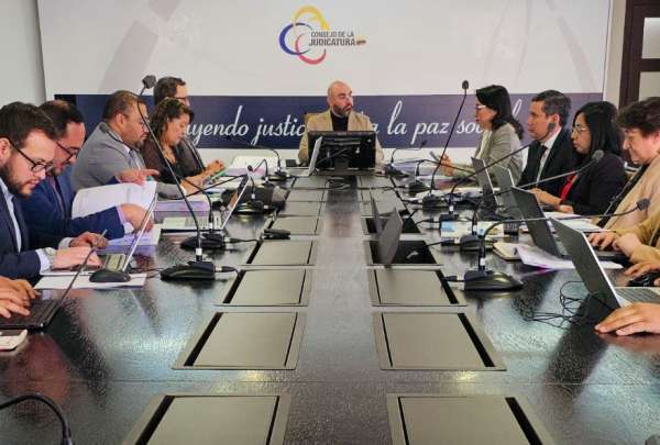 El Consejo de la Judicatura suspende a funcionarios judiciales involucrados en el caso &lsquo;Narcotent&aacute;culos&rsquo;.