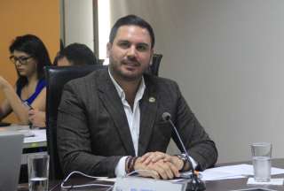 Cpccs consult&oacute; a Procuradur&iacute;a sobre hacer un solo concurso para renovar al CNE