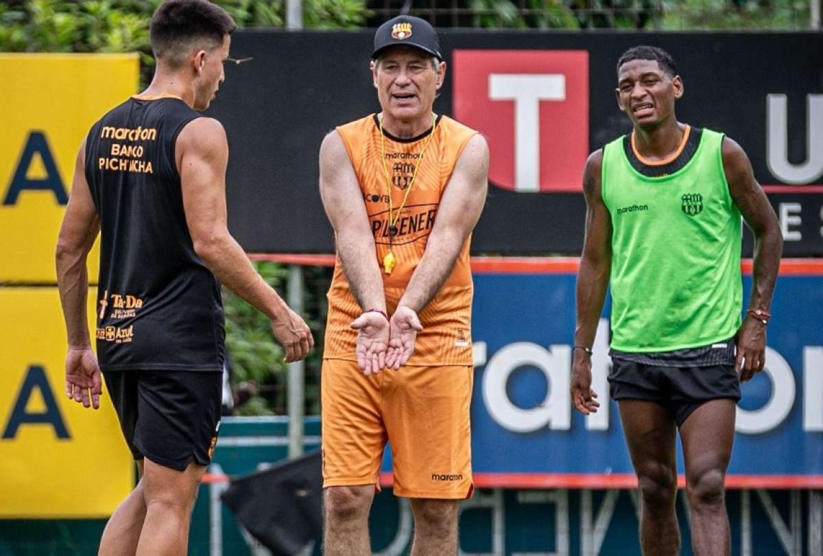Ariel Holan ya dirigió a Barcelona SC