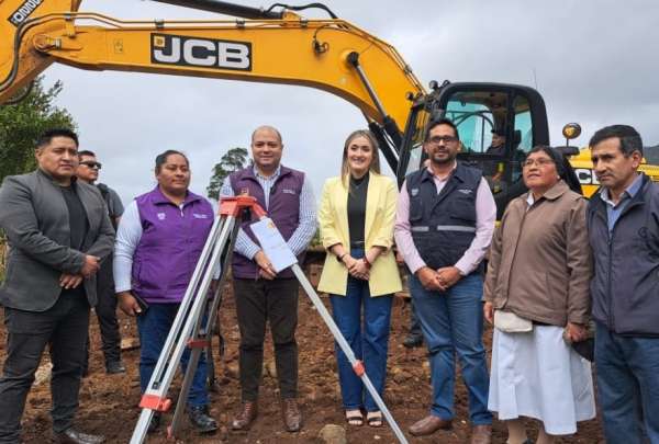 Gobierno fortalece el sistema de salud en el sur del pa&iacute;s con nuevas obras y equipamiento m&eacute;dico