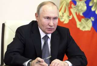 Rusia ordena tregua de 36 horas en Ucrania por la Navidad ortodoxa