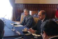 Presidente Lasso se re&uacute;ne representantes del sector de la producci&oacute;n de alimentos