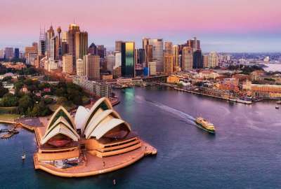 Gu&iacute;a para migrar a Australia: gastos iniciales y estudios