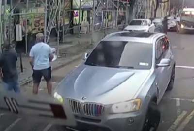 Edificio colapsa y personas corren por sus vidas en Estados Unidos