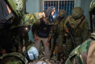 Golpe a &ldquo;Los Lobos&rdquo; en Quevedo: tres capturados, drogas, armas y un secuestrado liberado
