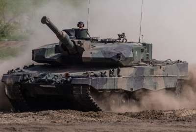 Alemania decidi&oacute; tambi&eacute;n enviar tanques Leopard 12 a Ucrania para defenderse de Rusia