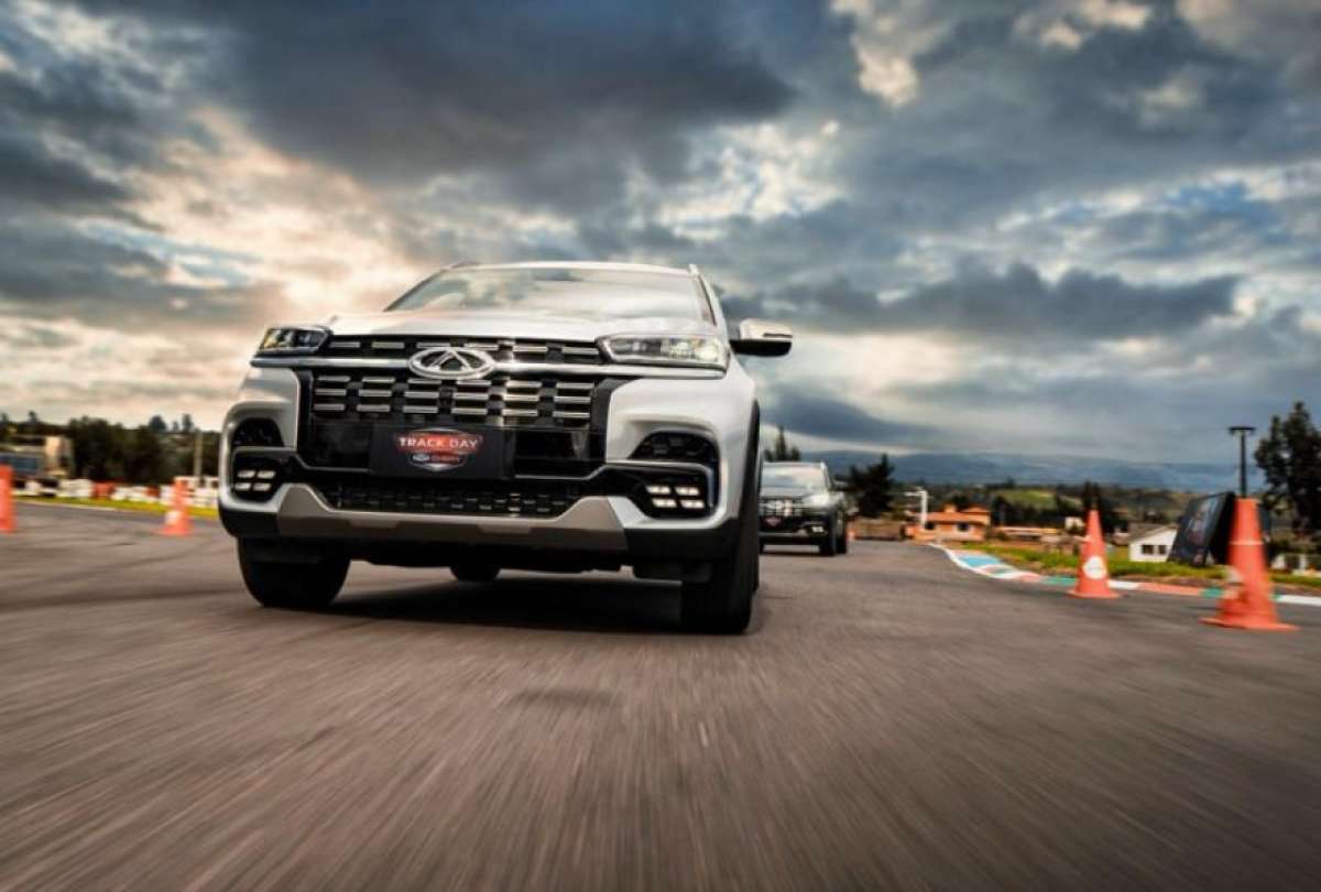 La nueva variante de covid-19 proviene de Africa y la denominaron como &Oacute;micron