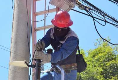El Ministerio de Energ&iacute;a y Minas trabaja con empresas el&eacute;ctricas para beneficiar a 2.1 millones de ecuatorianos.