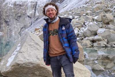 Luisito Comunica 'se sac&oacute;' sus dientes en un en vivo