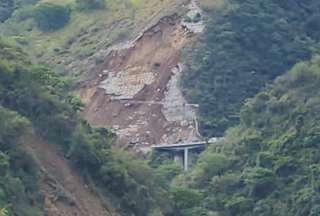 Gigantesco derrumbe se registr&oacute; en Colombia&nbsp;