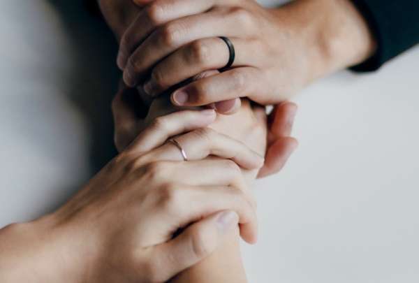 La importancia de la empat&iacute;a y la intervenci&oacute;n temprana en la prevenci&oacute;n del suicidio.