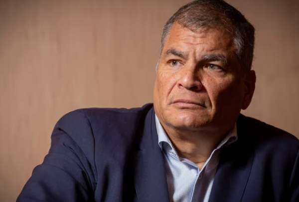 Rafael Correa difundi&oacute; teor&iacute;as conspirativas sobre elecciones que no fueron acogidas ni por la propia militancia de RC5. 