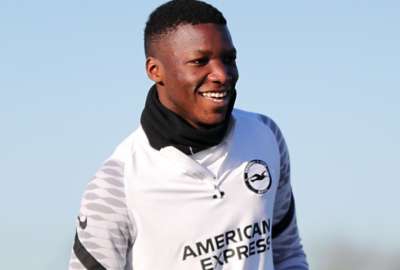 Mois&eacute;s Caicedo podr&iacute;a ser elegido como el mejor jugador joven de la Premier League