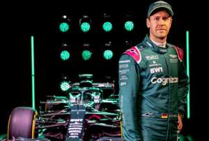 Vettel alcanza en Montreal las 50 victorias y recupera el liderato