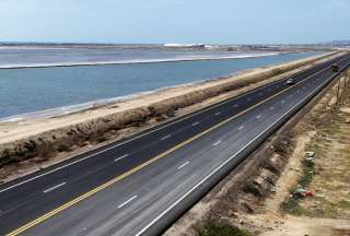 Paso en Santa Elena-La Libertad-Salinas beneficiar&aacute; a 100.000 usuarios