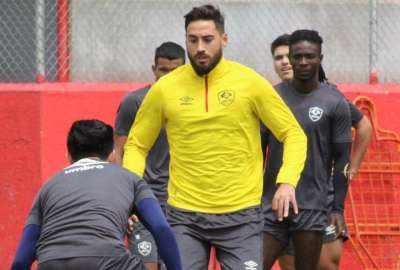 Francisco Fydriszewski, durante un entrenamiento de Aucas, en Chillogallo
