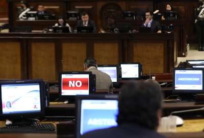Informe confirma que existieron anomal&iacute;as al momento de votar en la Asamblea Nacional