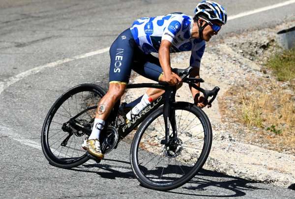 Richard Carapaz se coron&oacute; campe&oacute;n de la monta&ntilde;a en la Vuelta a Espa&ntilde;a