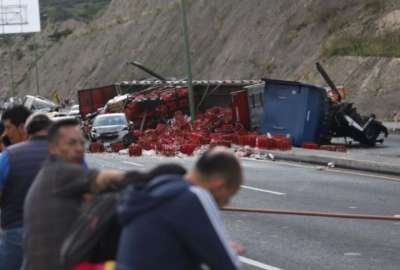 Chofer del tr&aacute;iler que provoc&oacute; accidente en Guayllabamba sab&iacute;a de la falla mec&aacute;nica, seg&uacute;n Fiscal&iacute;a