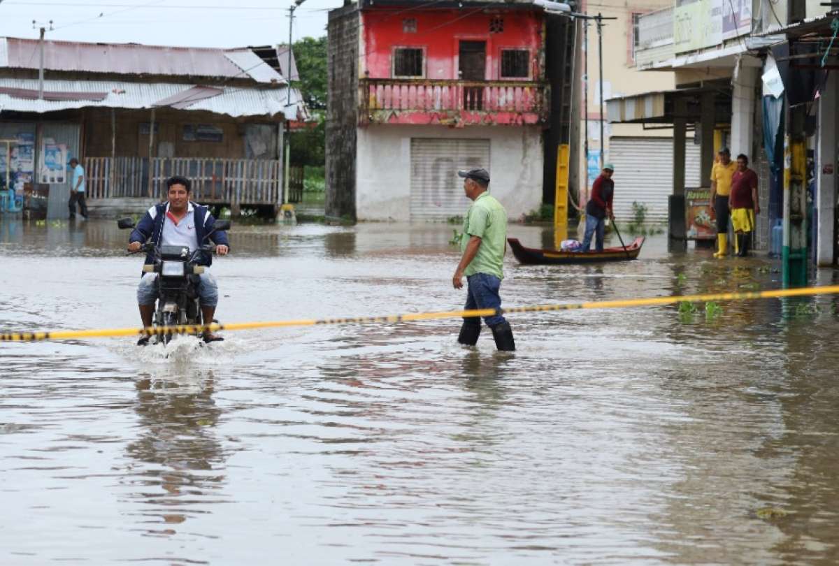 Conozca las multas que se establecen en caso de difusi&oacute;n de informaci&oacute;n falsa sobre desastres en Ecuador.
