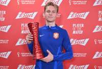 El volante Frenkie De Jong fue elegido como el más destacado en el duelo contra los ecuatorianos.