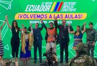 Presidente Noboa participó del inicio del año escolar en el colegio Juan Montalvo, al noroccidente de Quito.