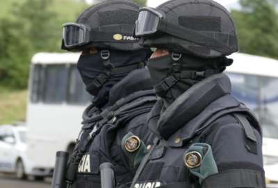Pichincha: Polic&iacute;a neutraliz&oacute; a cuatro hombres que trasladaban droga en dos autos