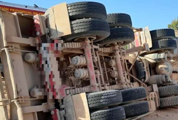 La Polic&iacute;a detuvo a dos ocupantes del cami&oacute;n que transportaba cebollas. 