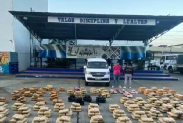 Policía decomisa media tonelada de droga y detiene a una persona