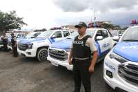 El Gobierno Nacional entregó 20 nuevos patrulleros a los miembros de la Policía Nacional en El Oro.