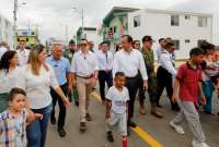 El presidente Daniel Noboa entregó viviendas en El Oro.